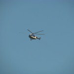 Policyjny helikopter krąży nad Krakowem, bo to bezpieczne miasto