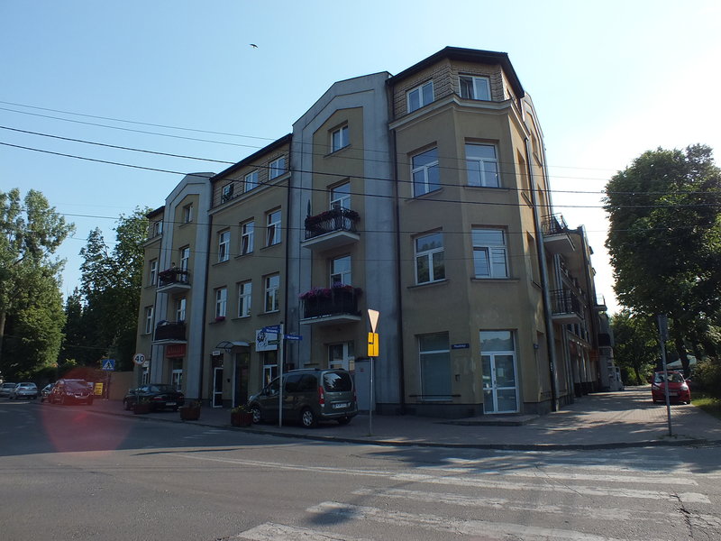 Dom Piekarskiego miał różne adresy: przy ul. Dworskiejj, 22 Lipca czy Piłsudskiego